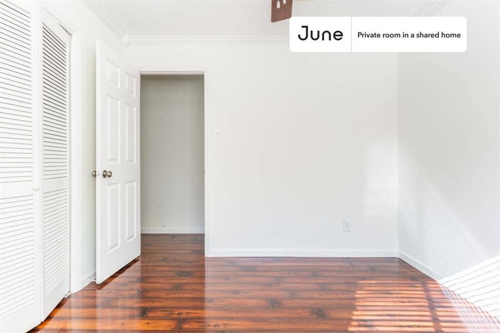 4 BR in Austin