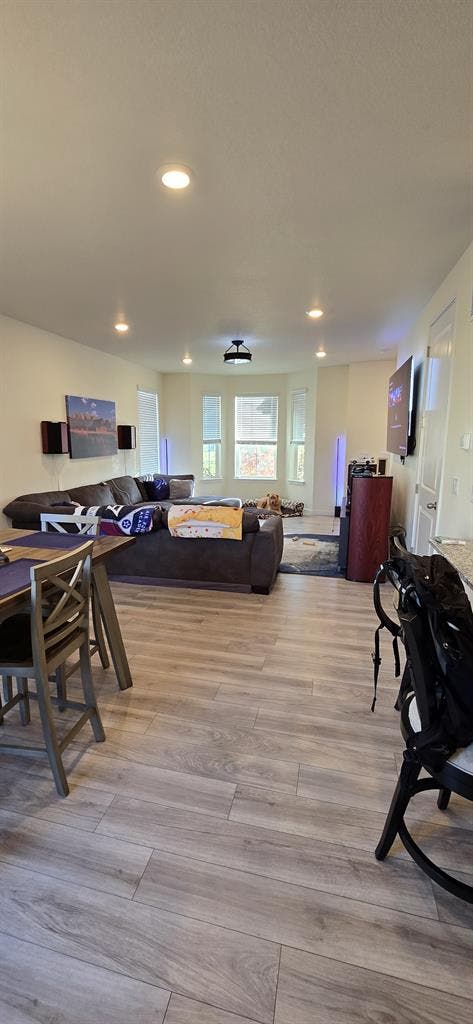 Private room for rent