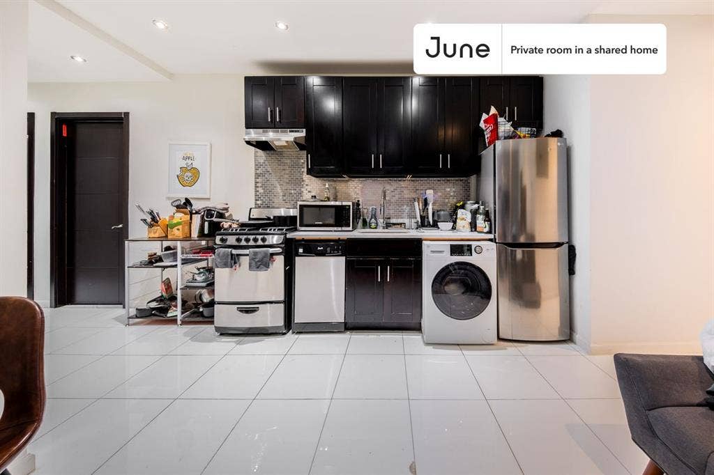 3 BR in New York City