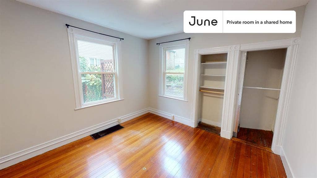 2 BR in Boston