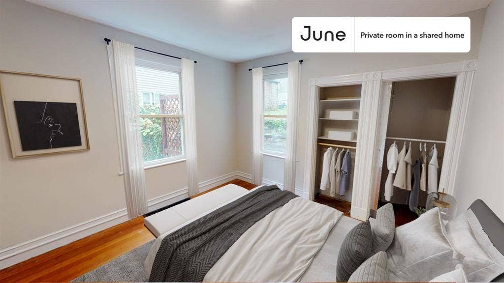 2 BR in Boston