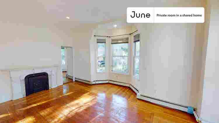 6 BR in Boston
