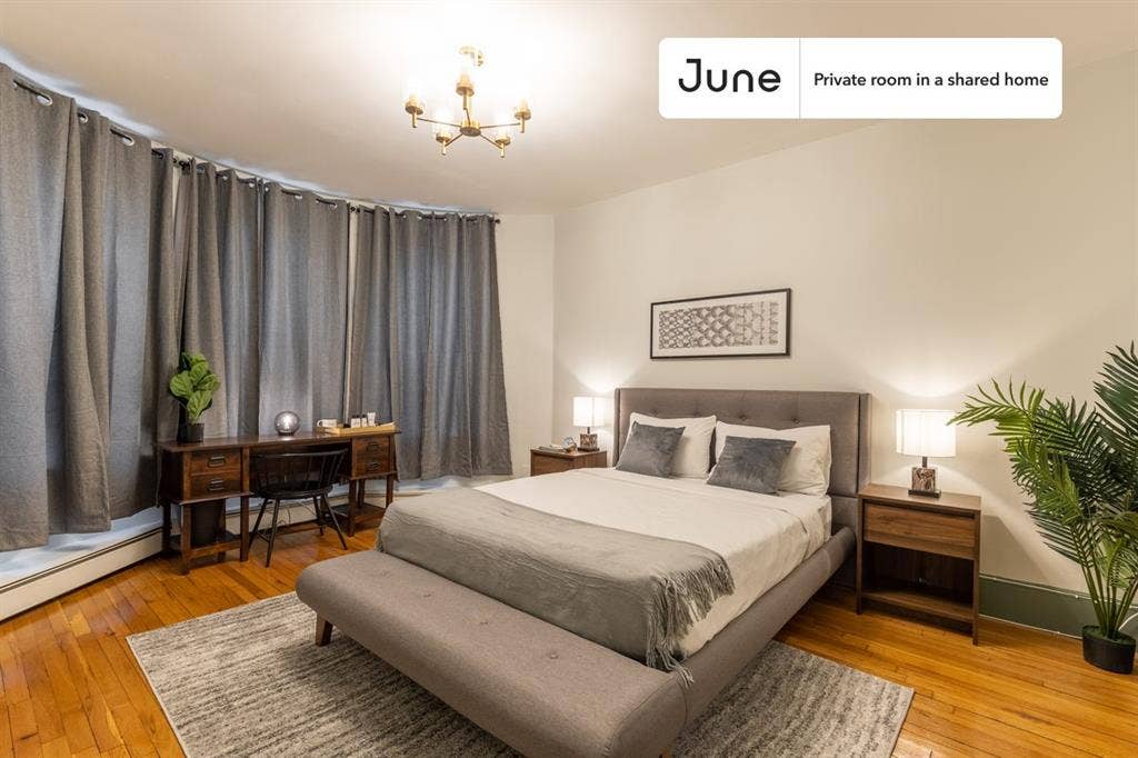 4 BR in Boston