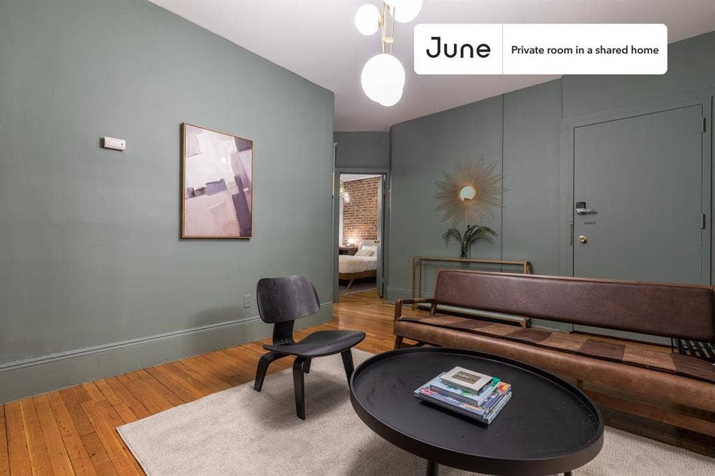 4 BR in Boston