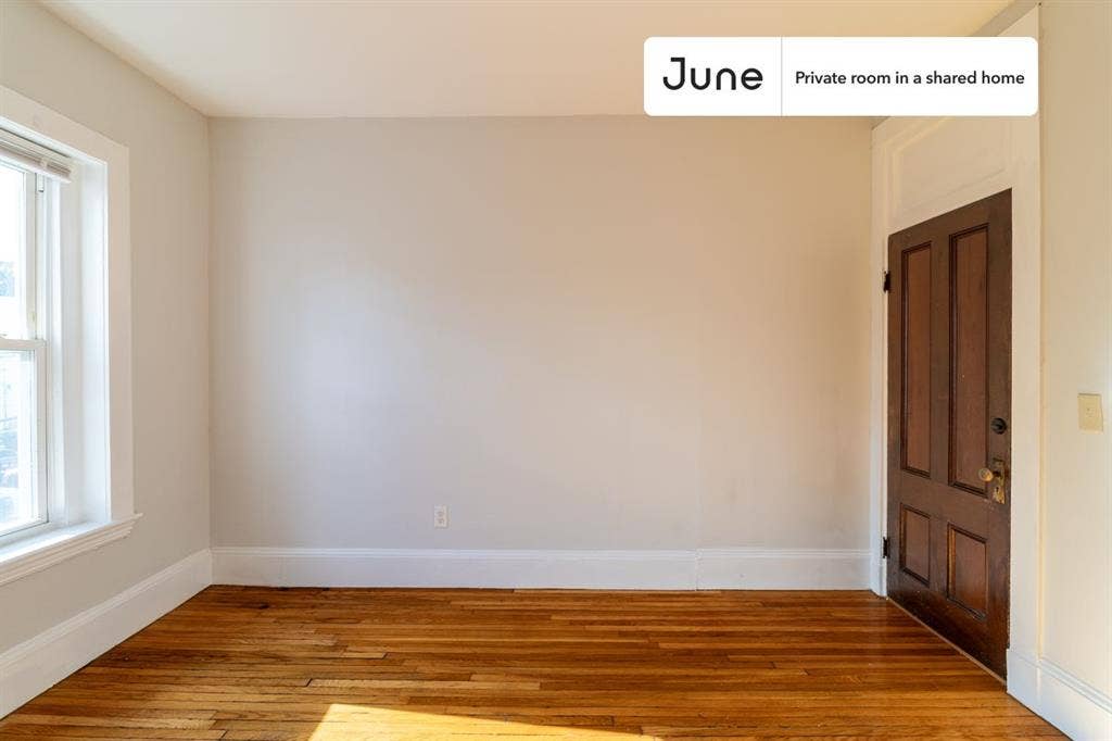 4 BR in Boston
