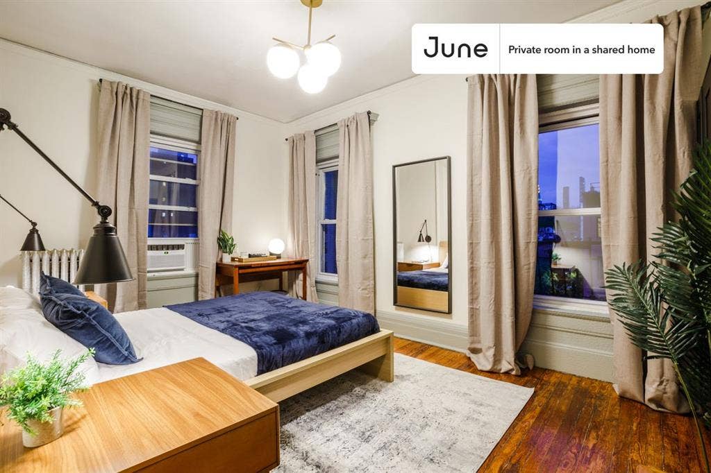 4 BR in New York City