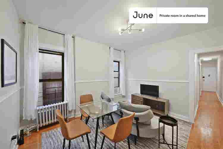4 BR in New York City