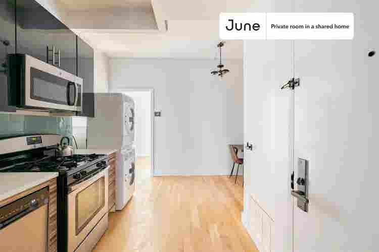 3 BR in New York City