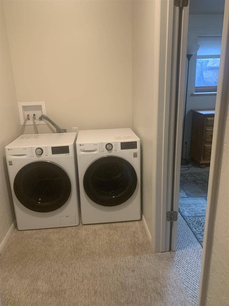 Park city room for rent $