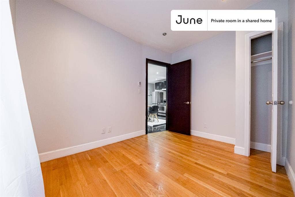 3 BR in New York City