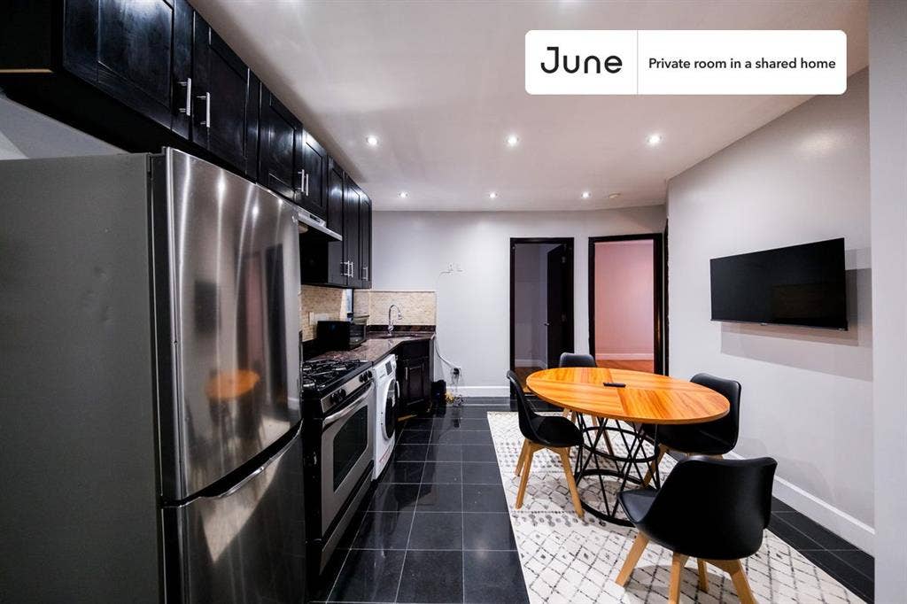 3 BR in New York City