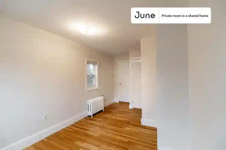 4 BR in Boston
