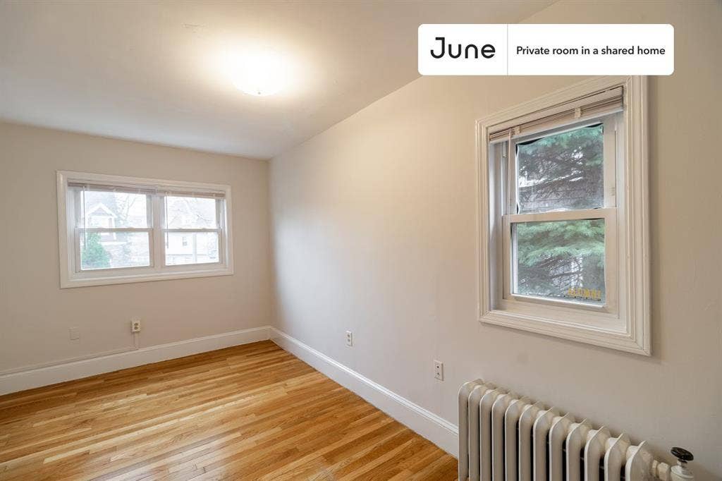4 BR in Boston