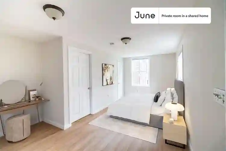 4 BR in Boston