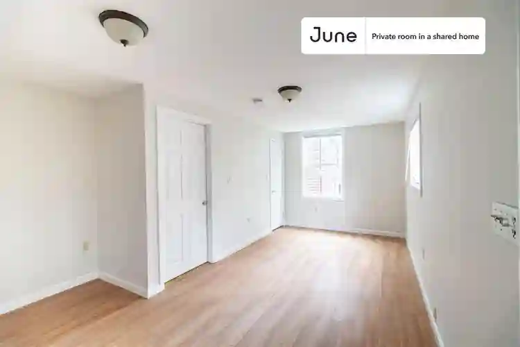 4 BR in Boston