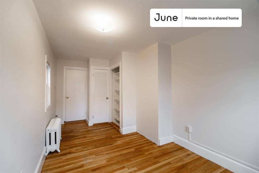 4 BR in Boston