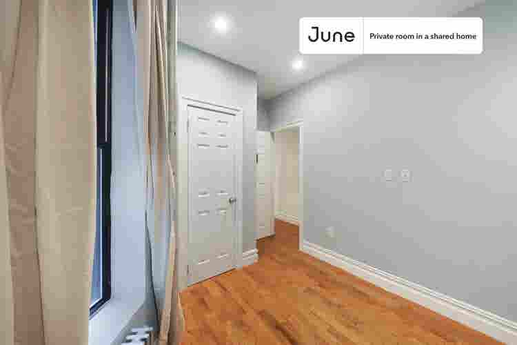 2 BR in New York City