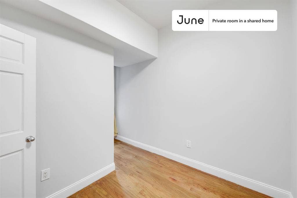 4 BR in New York City