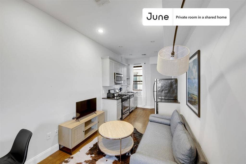 4 BR in New York City