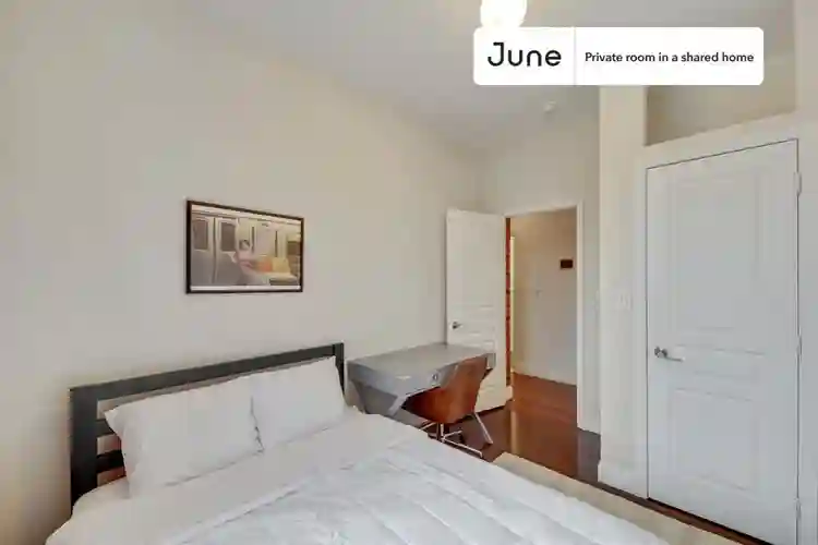 4 BR in New York City