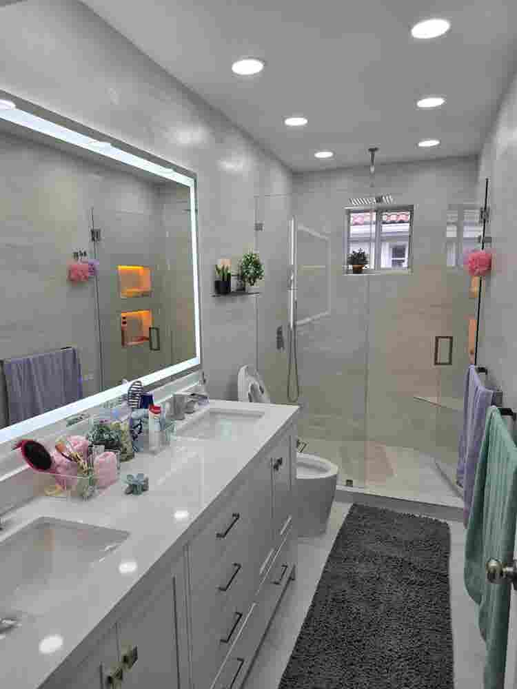 Private room in Weston