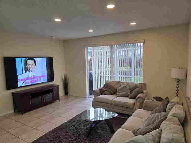 Private room in Weston