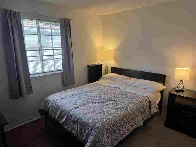 Private room in Weston