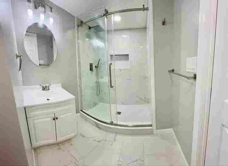 Spacious Bath