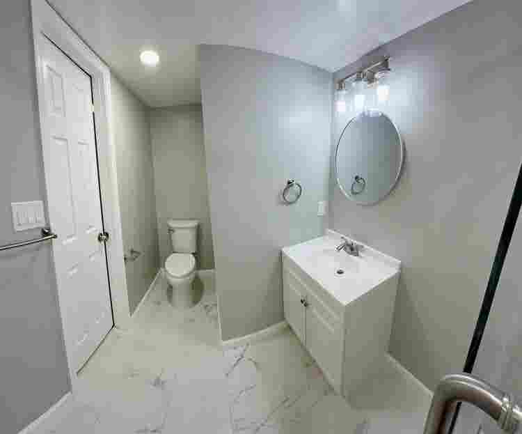 Spacious Bath