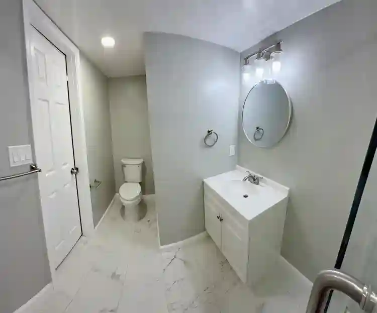 Spacious Basement Apt/ Private