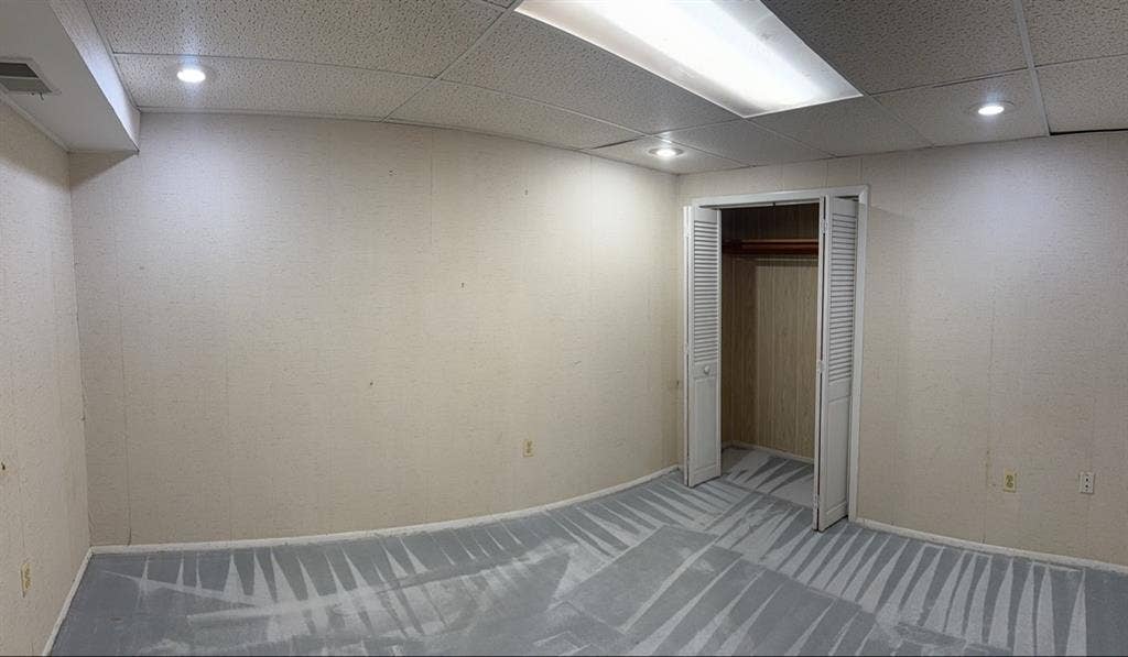 Spacious Basement Apt/ Private