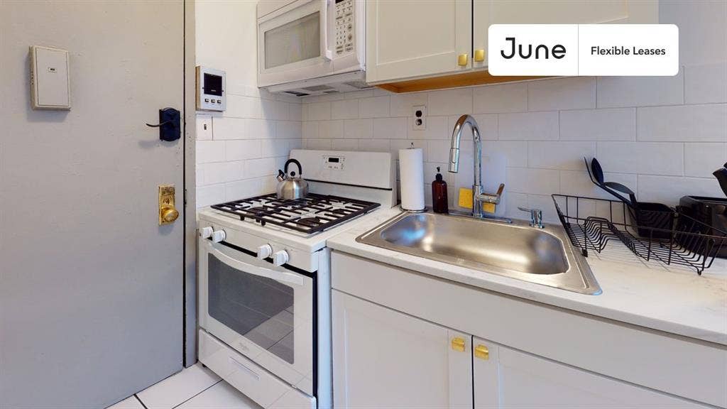 1 BR in New York City