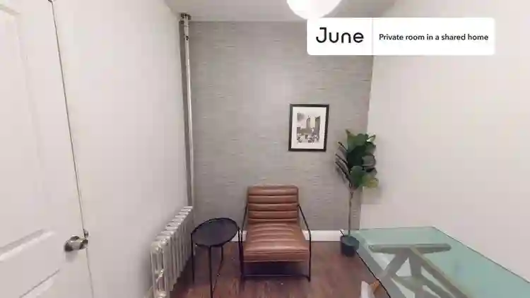 3 BR in New York City