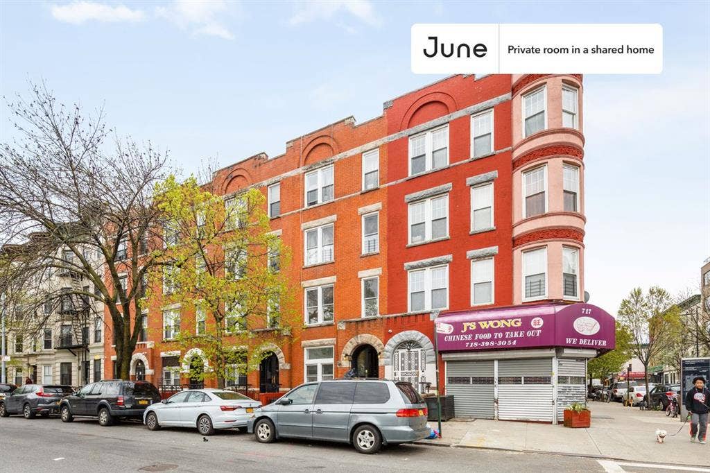 3 BR in New York City