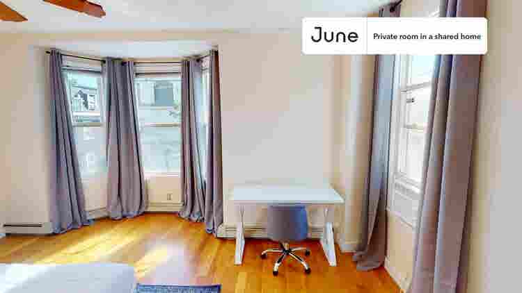 6 BR in Boston