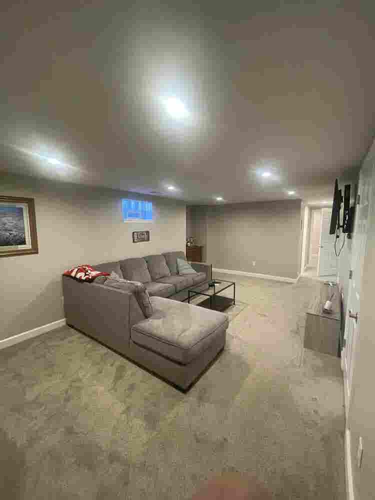 Private Basement Room Available!
