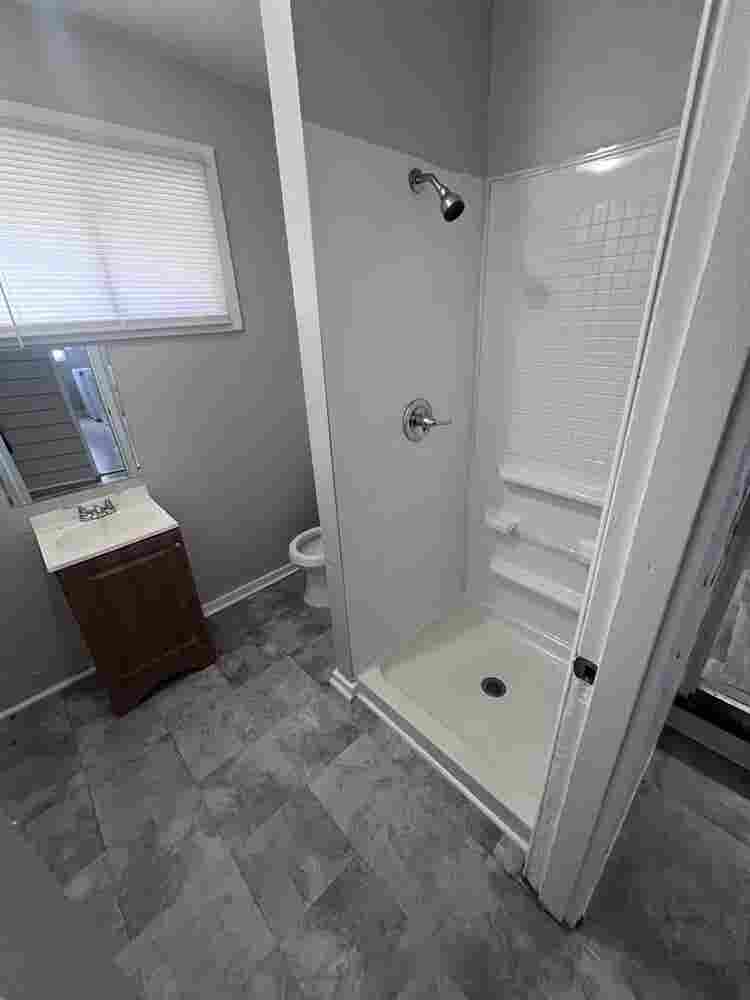 4 BR in Charlotte