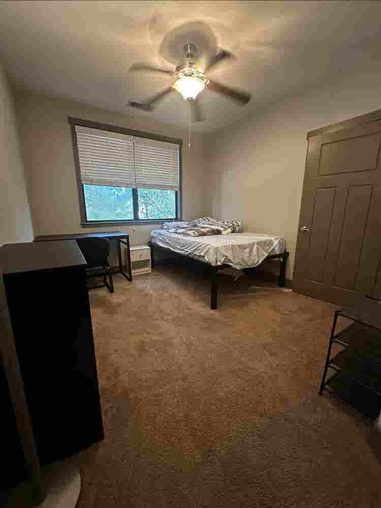 Looking for a sublet