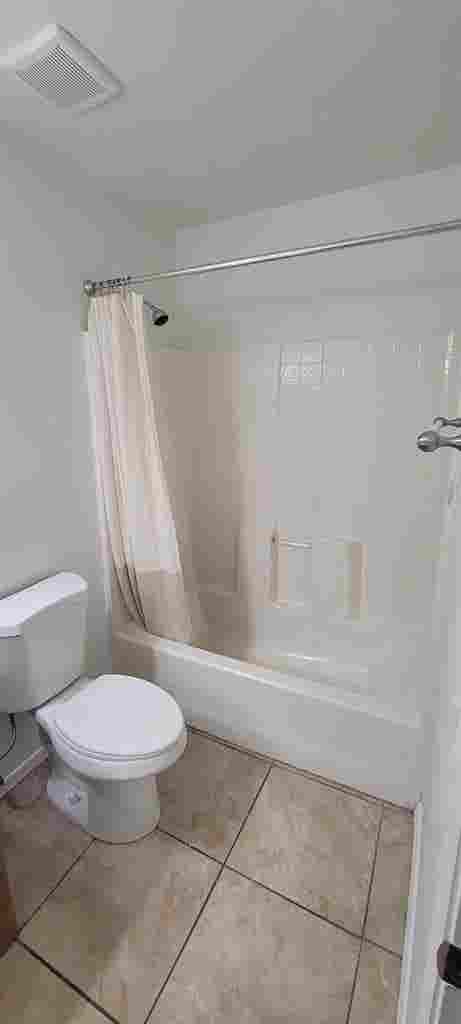 Seeking Roommates - 2 Rooms open