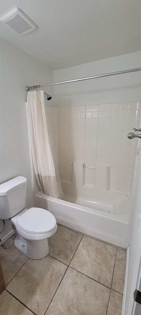 Seeking Roommates - 2 Rooms open