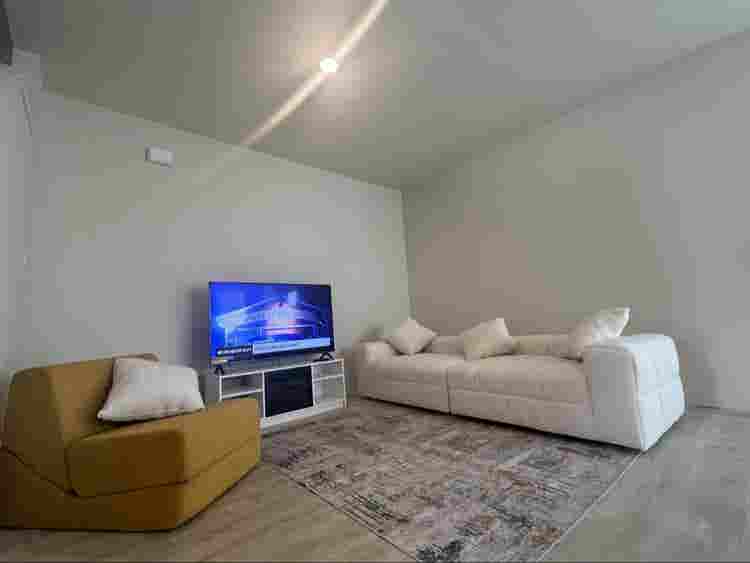 Furnished Rooms in Luxury Home UNT