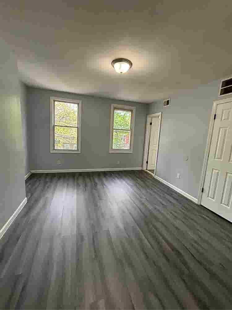 baths House for rent