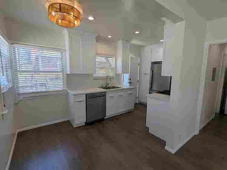 baths sqft