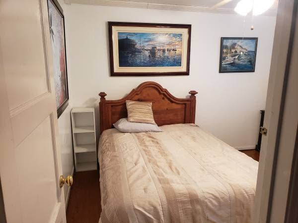 ft. Room with utilities