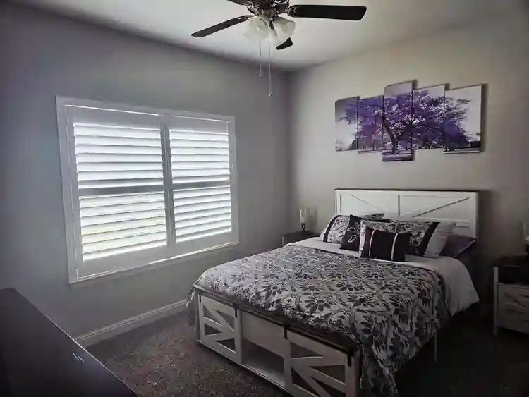 3 furnished bedrooms w/private bath