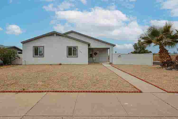 1 BR in Phoenix