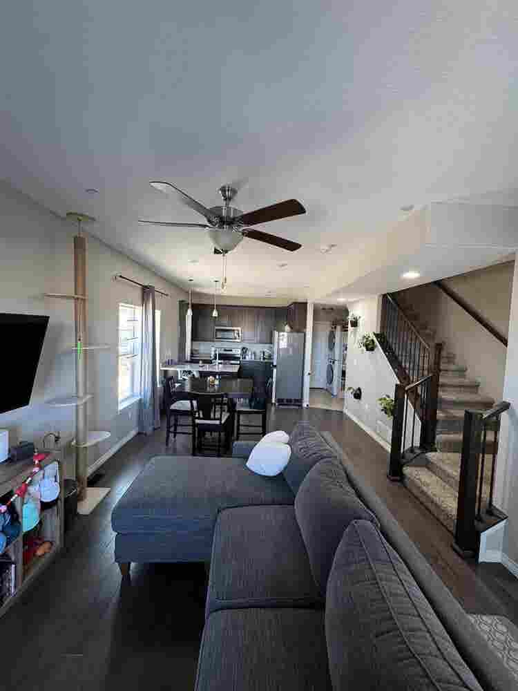 2 furnished bedrooms and bathroom