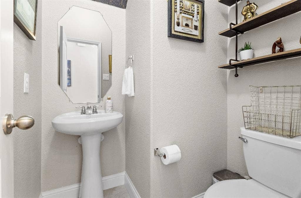 Cozy Modern Chic Primary Suite