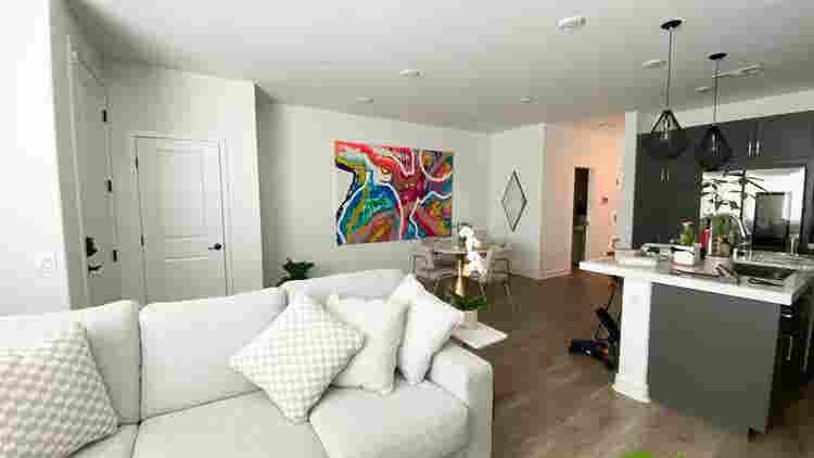 New Modern townhouse Furnished