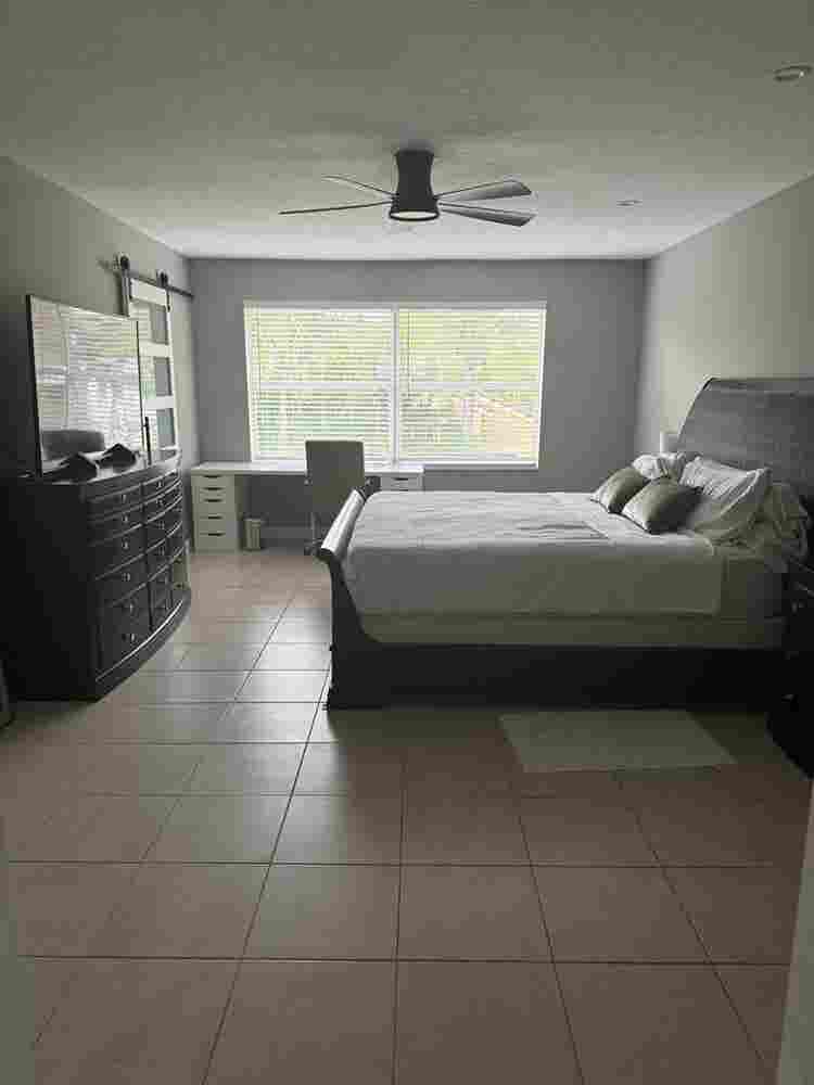 Master suite for rent